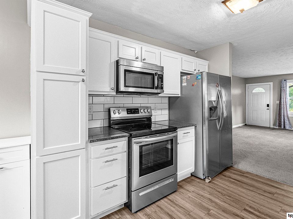 1st image of 2210 Avenue C