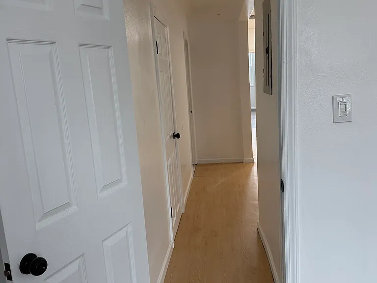 197 S 11th St #3 — Photo 10