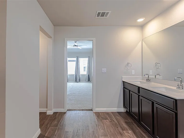 114 Mercer St — Photo 17