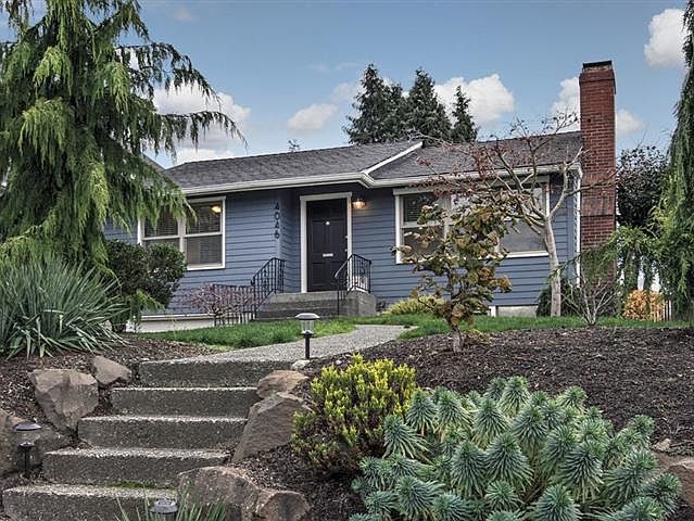 2nd image of 4046 49th Ave SW
