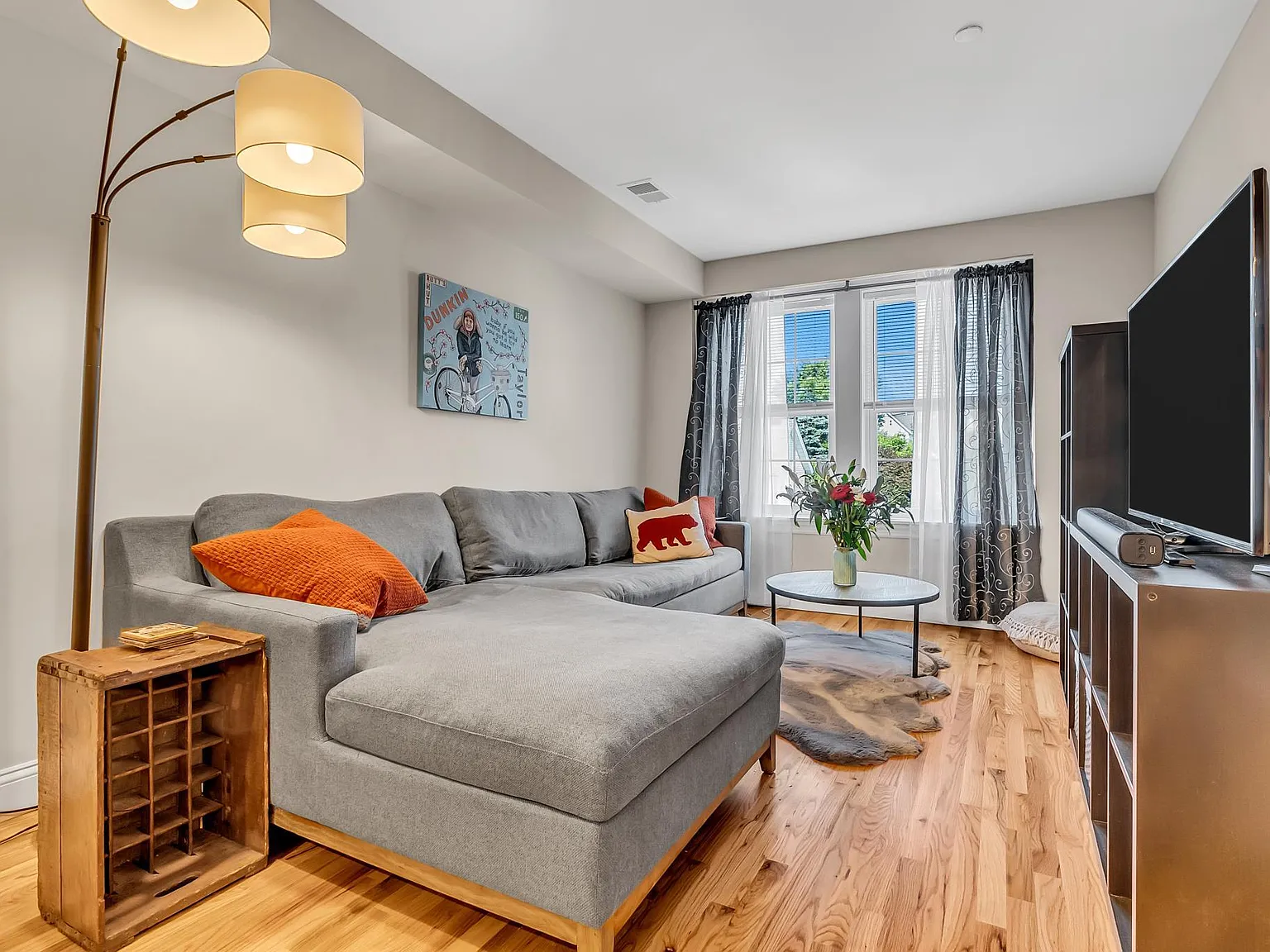 1 bed, 836 sqft, $2,650 — Photo 4