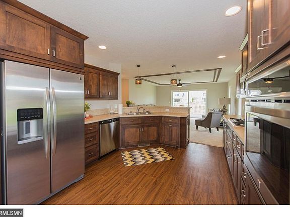 5th image of 11810 Erskin Cir