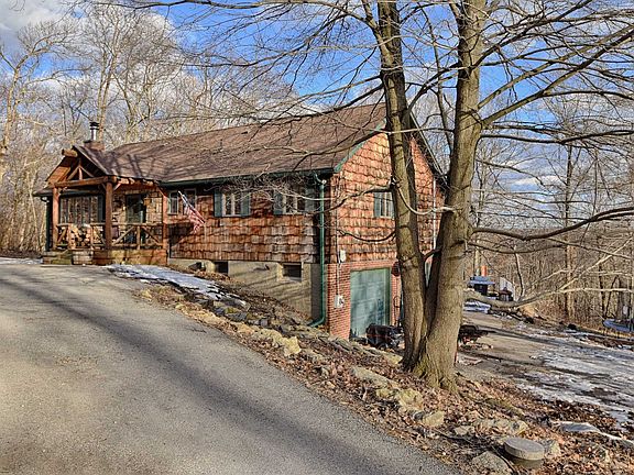 2nd image of 54 Laurie Ct