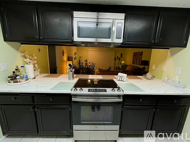 2 bed, 1184 sqft, $2,800 — Photo 3