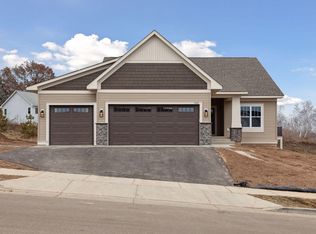 1064 Alta Ave N, Hudson, WI 54016