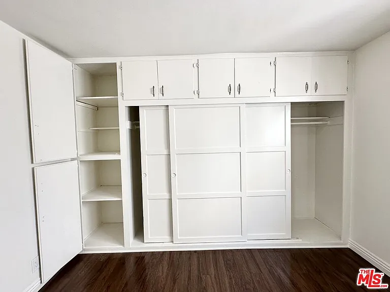 7209 Willoughby Ave #10 — Photo 10