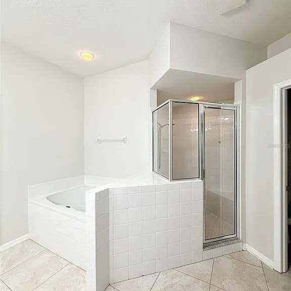 30533 Lettingwell Cir — Photo 10