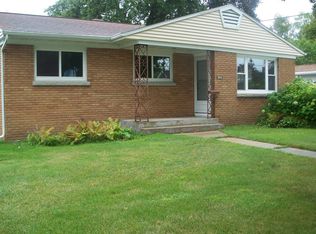 309 W Burnett St, Beaver Dam, WI 53916