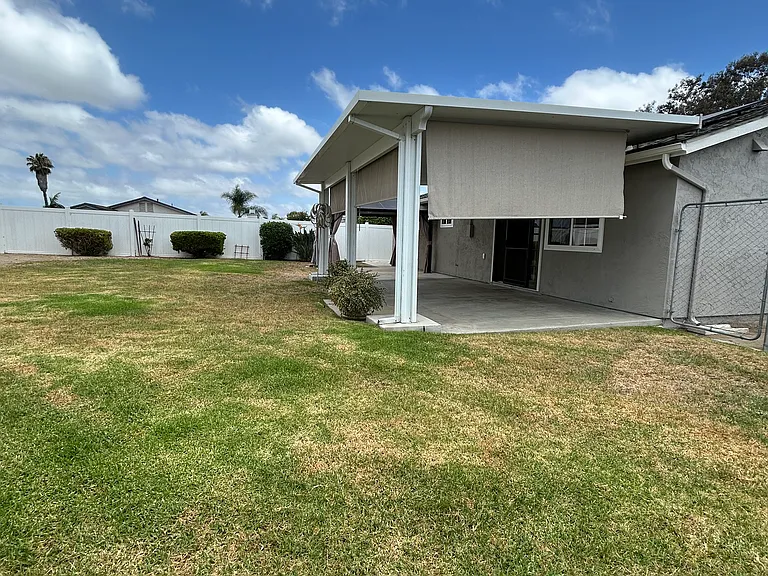 10060 Northrup Point — Photo 32