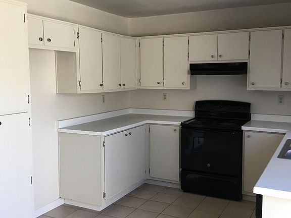 Kitchen, Left View (cove for Tenant's Refrigerator on left)