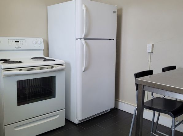164 S Main St Unit 8