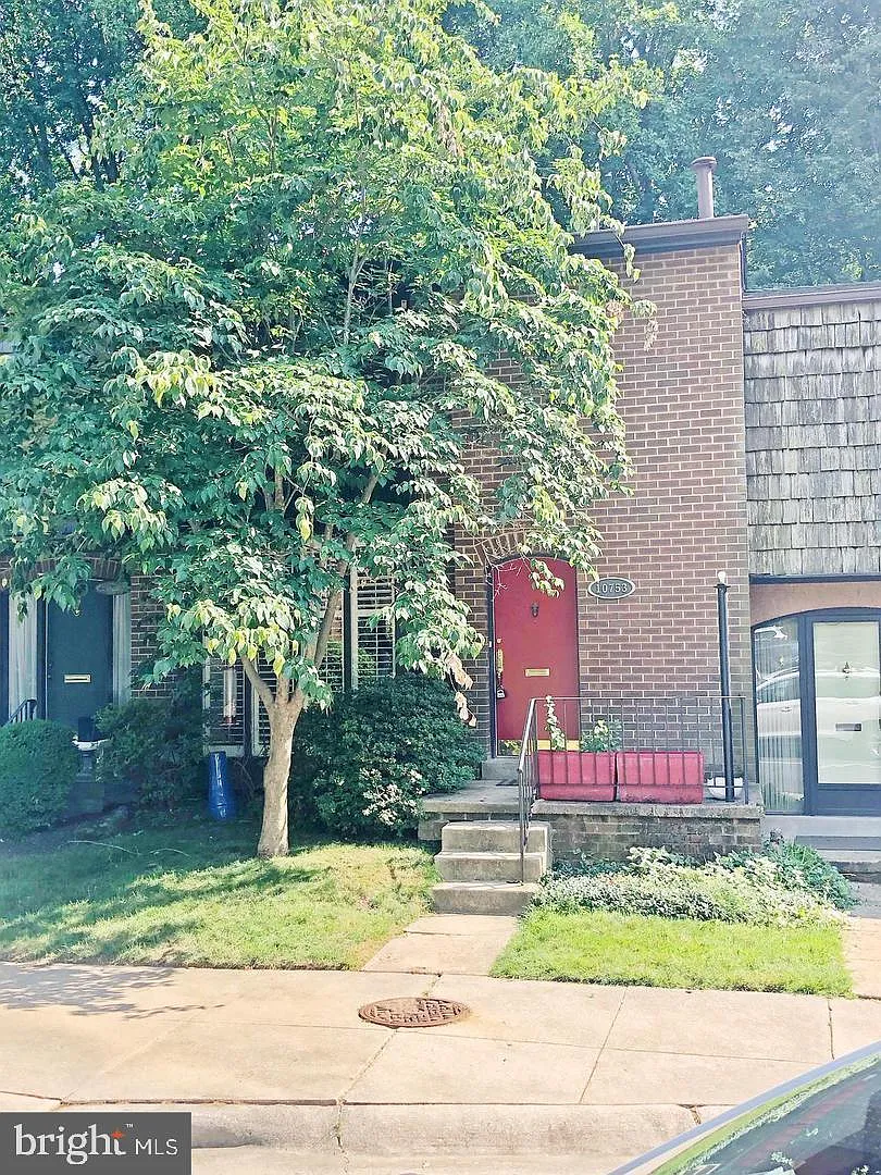 Building Photo - 10753 Deborah Dr