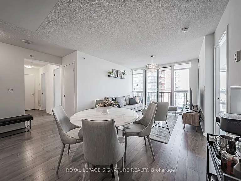 830 Lawrence Ave W #1017 — Photo 5