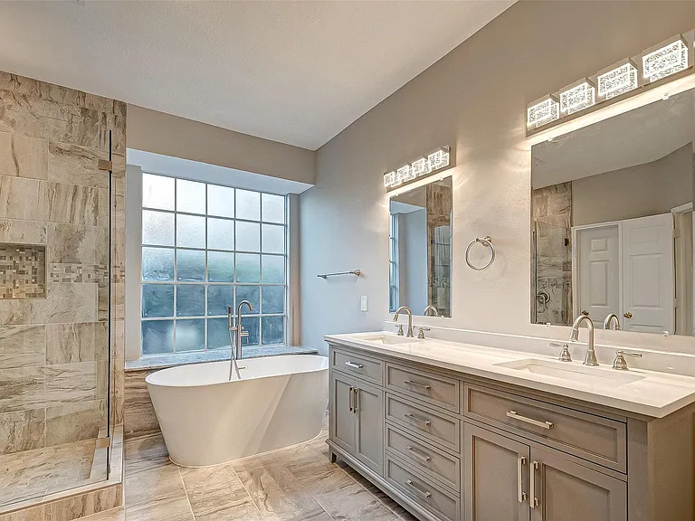24118 Bay Hill Blvd — Photo 13