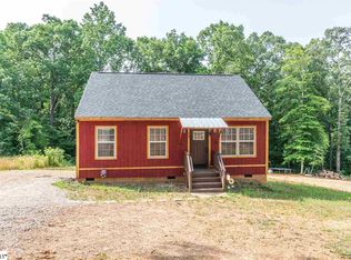 73 Lyle Dr, Taylors, SC 29687