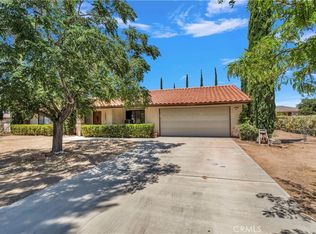 10222 Hemlock Ave, Hesperia, CA 92345