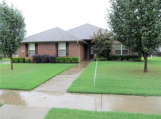 1239 Big Oak Dr, Alma, AR 72921
