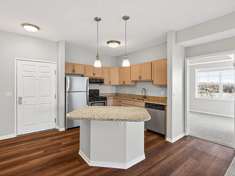 Lake Susan Apartments — Photo 45