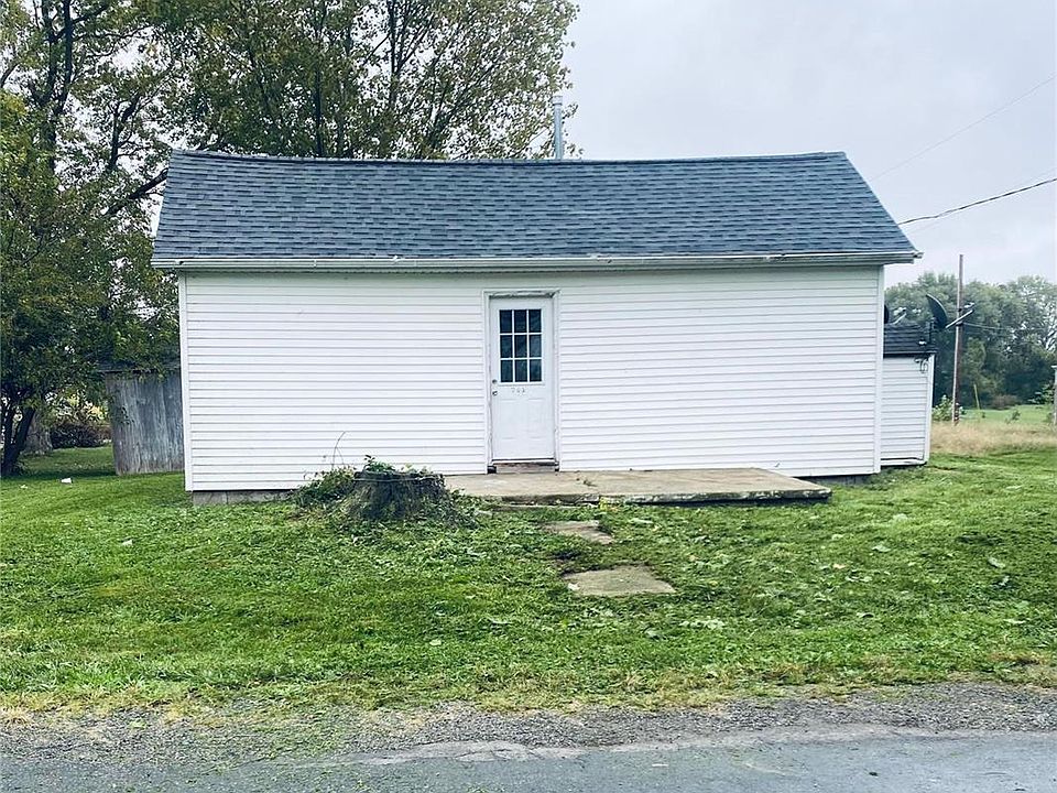 702 1st St, Keyesport, IL 62253 MLS 23062154 Zillow