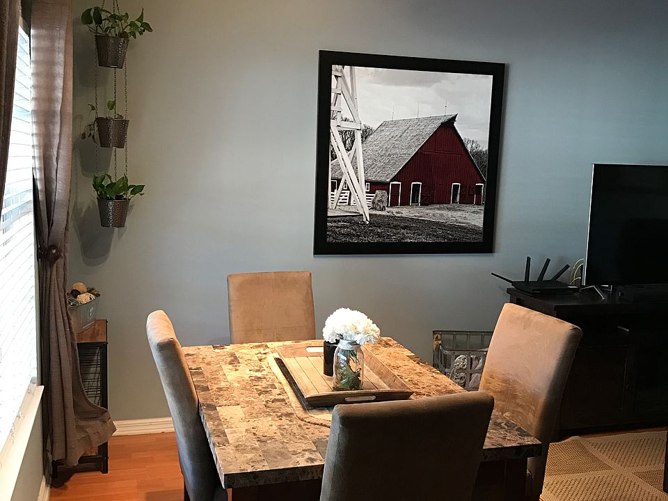 1st image of 136 Reserve 212 Cir