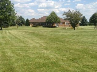 2785 Nelson Rd, New Lenox, IL 60451