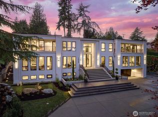 1525 79th Pl NE, Medina, WA 98039