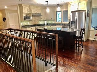 2514 Chickasaw Dr, Janesville, WI 53545