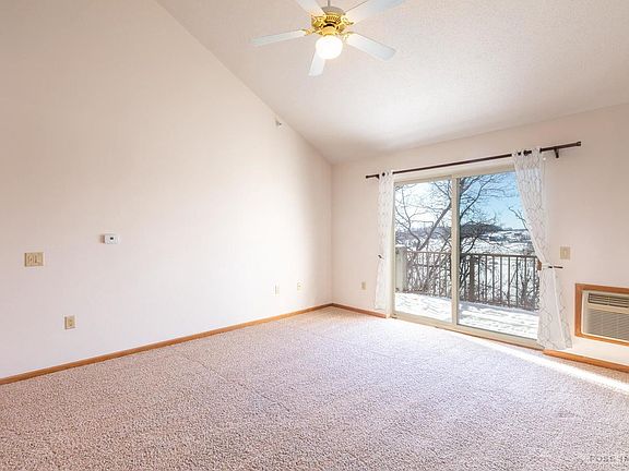 5th image of 7203 Mid Town Road #305