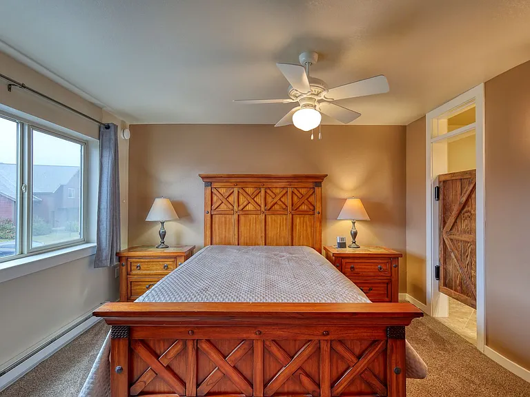 313 Firelight Dr — Photo 18