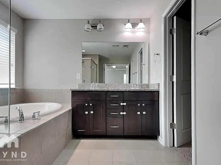 4283 Falls Lake Dr SW — Photo 18