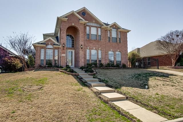 1st image of 3 Zachary Ct