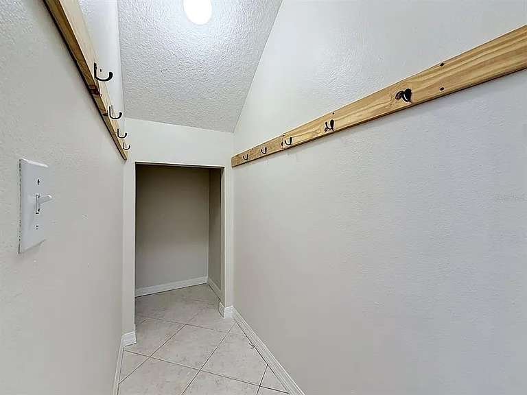 648 Norfolk St — Photo 12