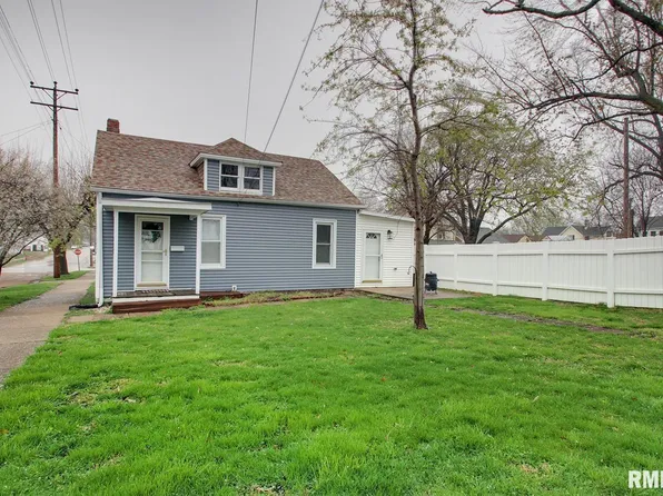 815 S 10th St, Quincy, IL 62301