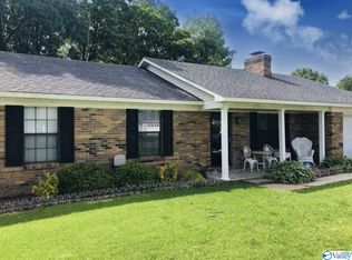 1805 Chandler Ct SW, Decatur, AL 35603