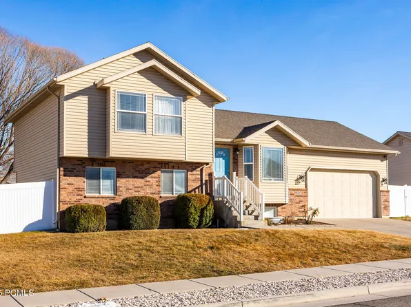 2012 N 550 W, Clinton, UT 84015