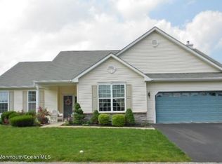 1 Curry Ct, Whiting, NJ 08759