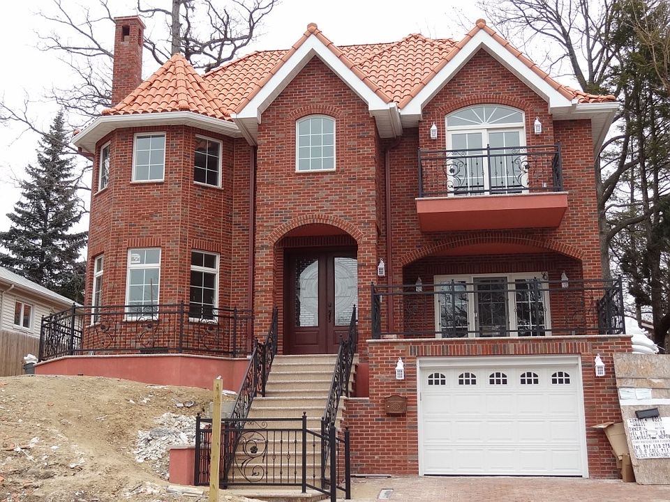 1st image of 6131 211th St