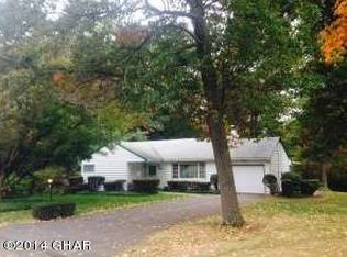 Forest Rd, Mountain Top, PA 18707