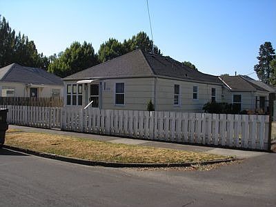 Front, from Spruce St