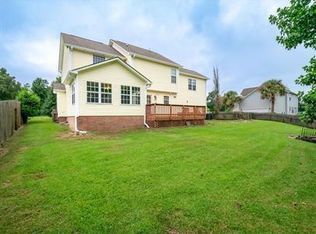 176 E Ridge Ct, Jacksonville, NC 28540