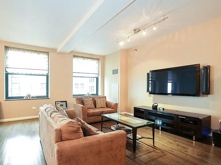 6 N Michigan Ave #1509 — Photo 9
