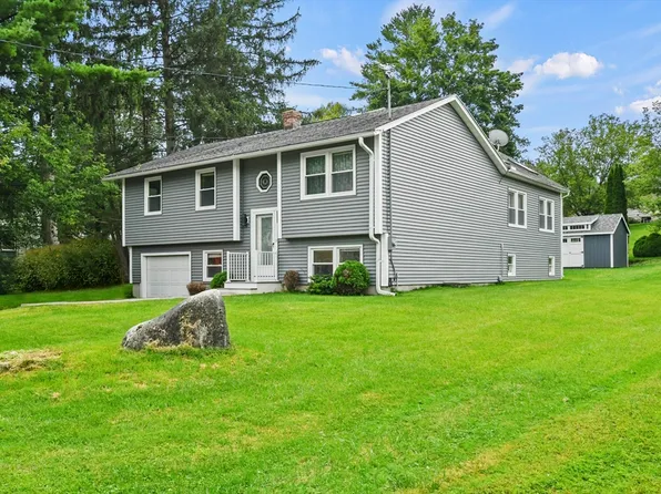 65 Saint James Ave, Lee, MA 01238