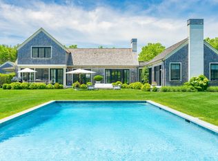 472 Edge Of Woods Rd, Water Mill, NY 11976