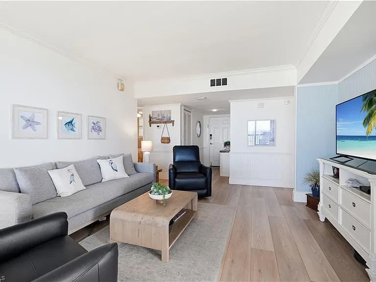 9375 Gulf Shore Dr #203 — Photo 9