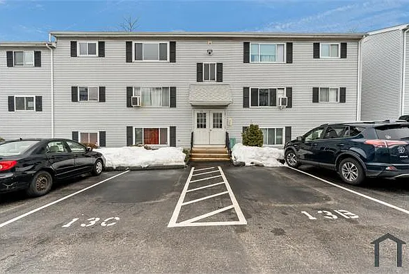 5455 N Main St #13E — Photo 1