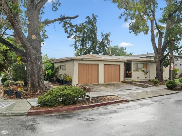 1479 Ebener St, Redwood City, CA 94061