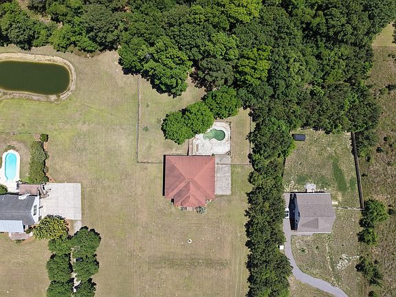 4th image of 4712 Westervelt Rd