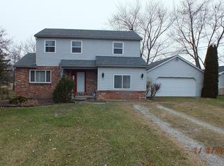 11299 Cemetery Rd, Erie, MI 48133