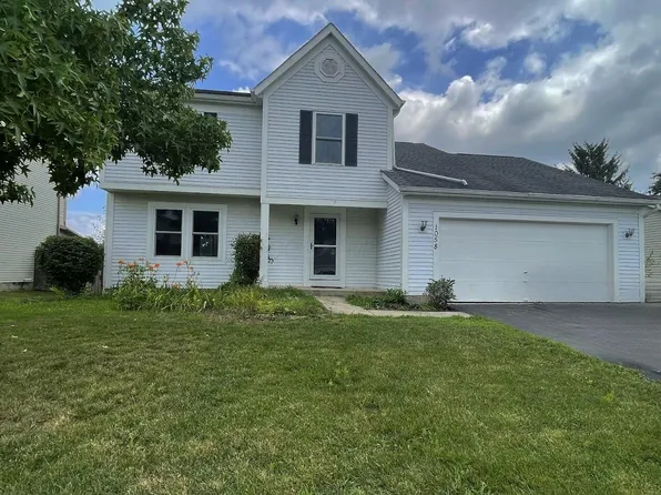 1058 Rousseau Ln, Galloway, OH 43119