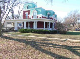 917 N 5th St, David City, NE 68632